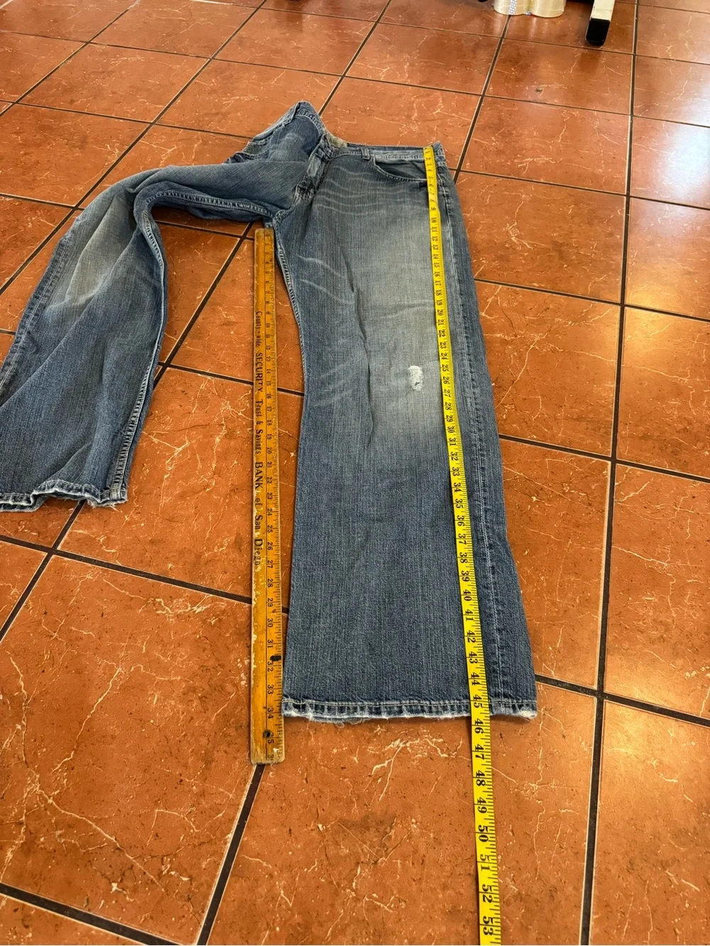 BKE Tyler Straight Leg Jeans Men’s Size 38x34 Light Wash 100% Cotton